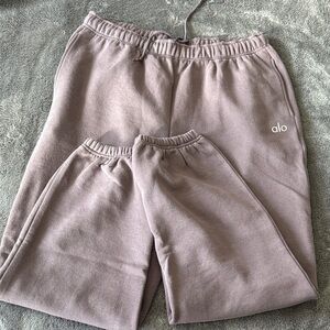 ALO Yoga Acoolade Sweatpants